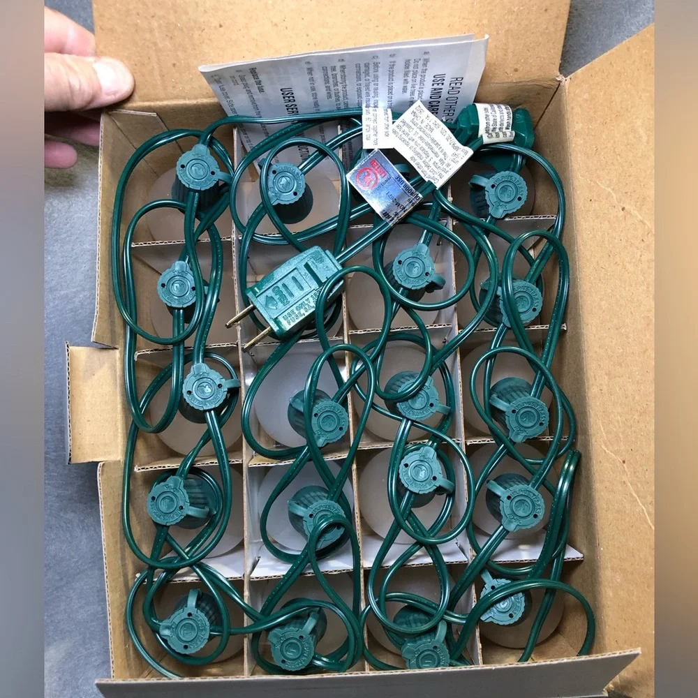 NOMA 20 SOFT GLOW STRING LIGHTS, INDOOR/OUTDOOR, OVER 20’ LONG, NIB